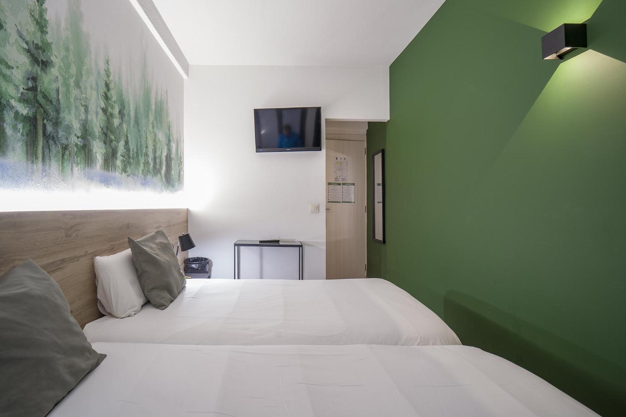 Glaner Hotel Cafe Andorra la Vella Ngoại thất bức ảnh